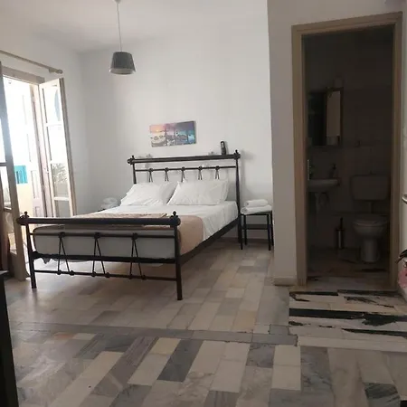 Tsakas Apartment Naxos City
