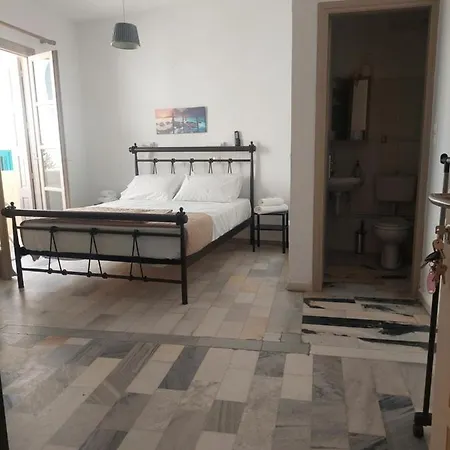 Tsakas Apartment