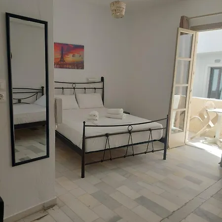 Apartment Tsakas