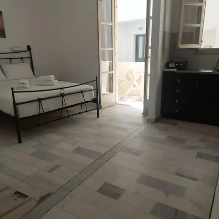Tsakas Apartment *