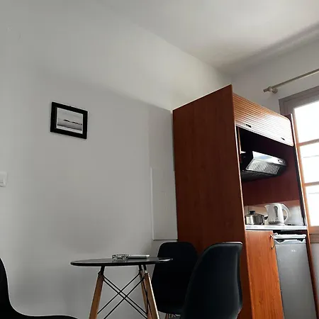 Apartment Tsakas *